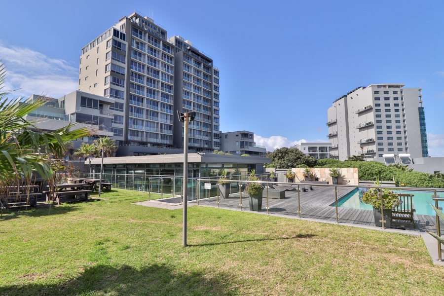 2 Bedroom Property for Sale in Bloubergstrand Western Cape